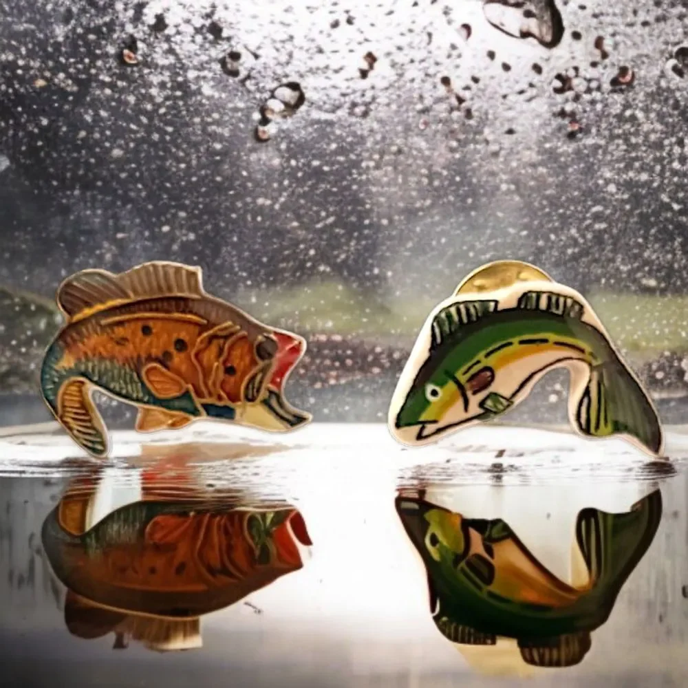 2 Vintage Fishing Hat Pins‎ Lapel Tie Tacks Large Mouth Bass Bassmaster Fishing.
